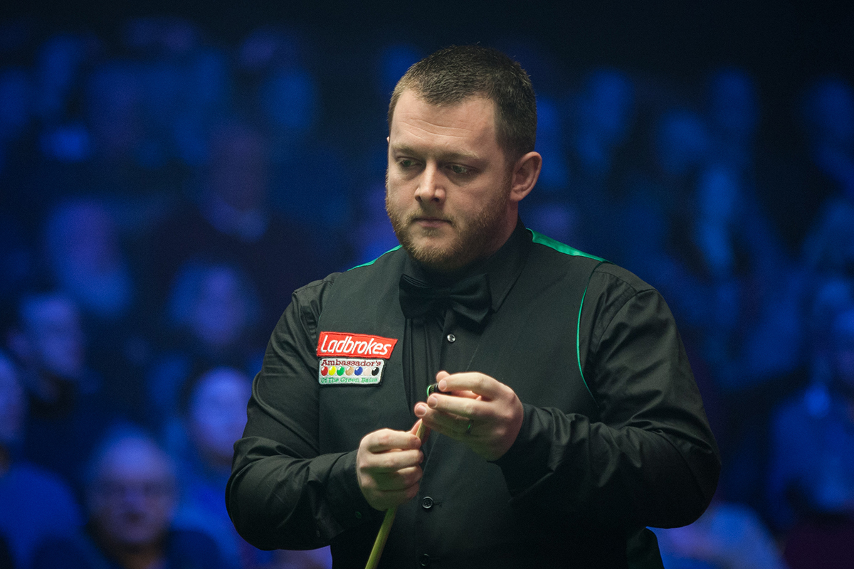 打出一记精 打出一记精